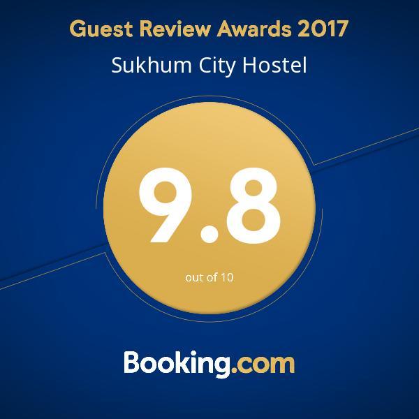 Sukhum City Mini Hotel Sukhumi Exterior foto